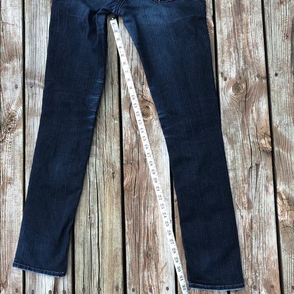 Silver Jeans Size 28 - Picture 9 of 9